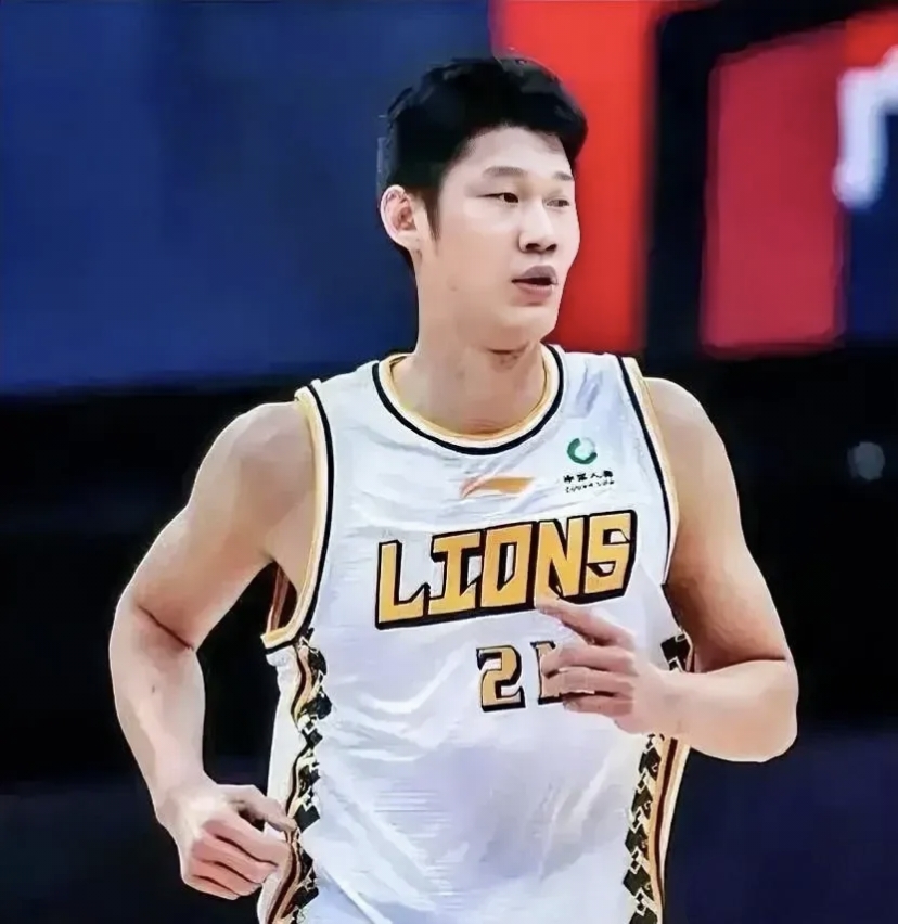 包含CBA季后赛转会期再迎强敌,广厦男篮战术微调,主帅态度——压力陡增,年轻球员得到机会的词条-竞技宝官网