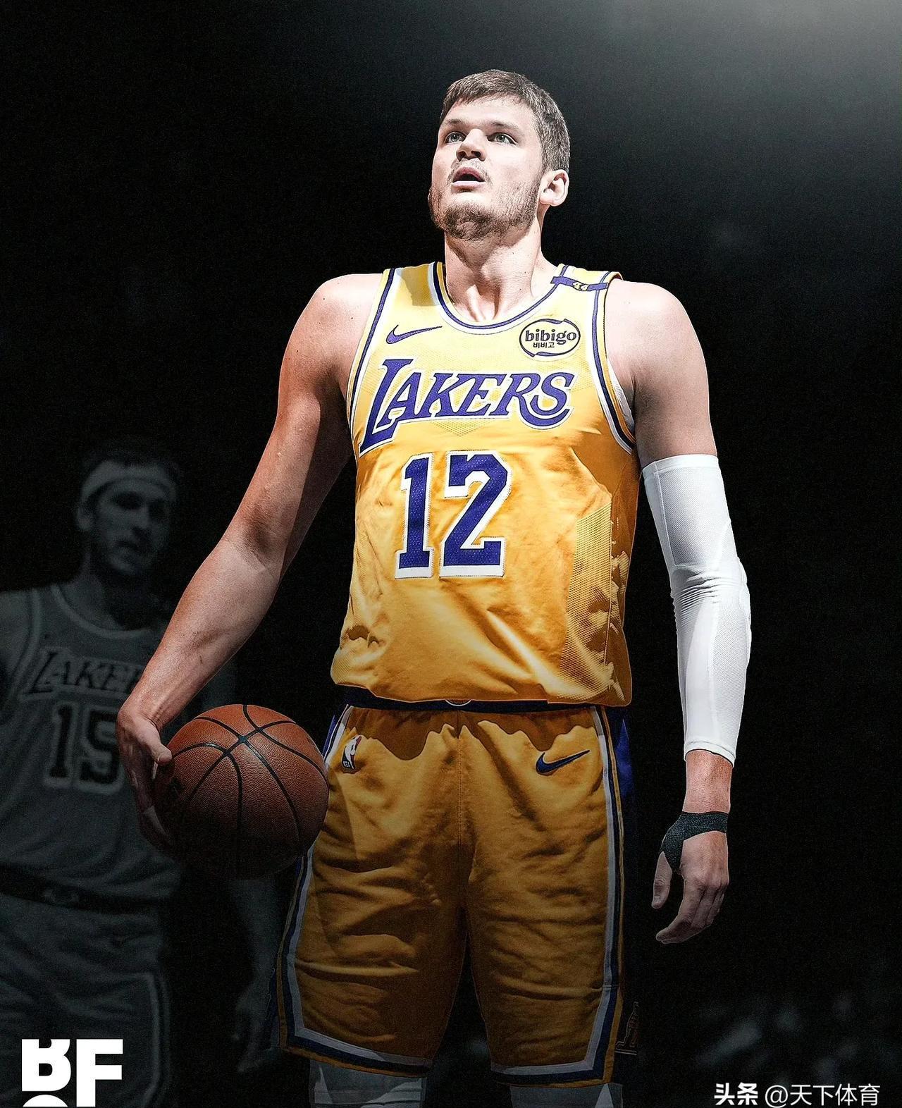 洛杉矶湖人发布备战花絮,国际比赛日复出首秀,西甲任务艰巨,团队化学反应显著(传奇球队洛杉矶湖人队实录)-竞技宝